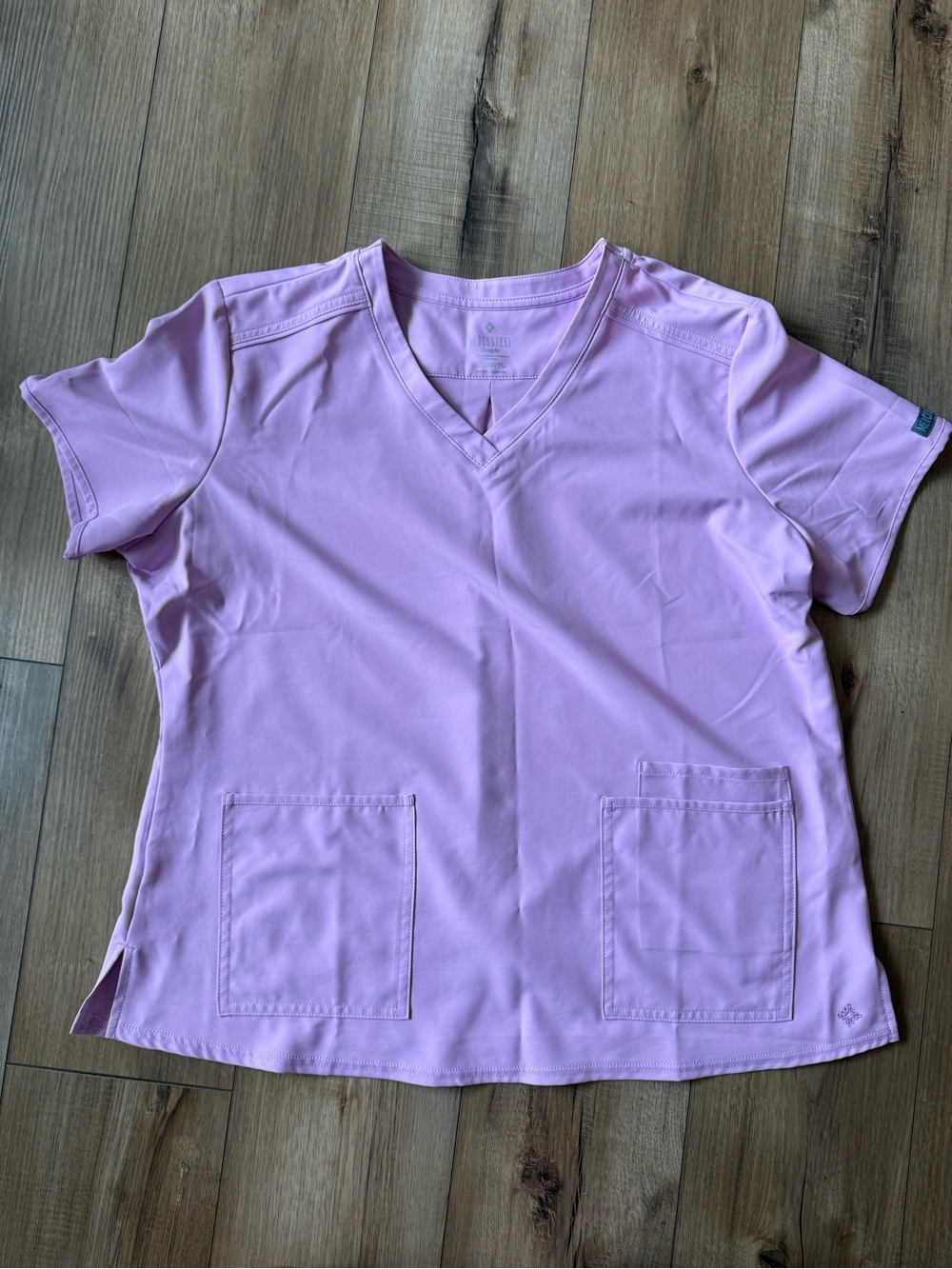 Women's Medcouture V-Neck Scrub Top -Lavender